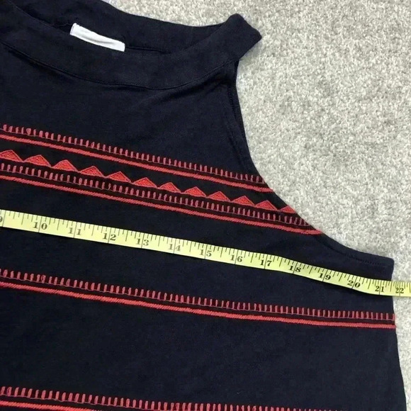 J Jill Halter Top Embroidered Navy and Red Color Sleeveless Sz XL - Picture 2 of 8